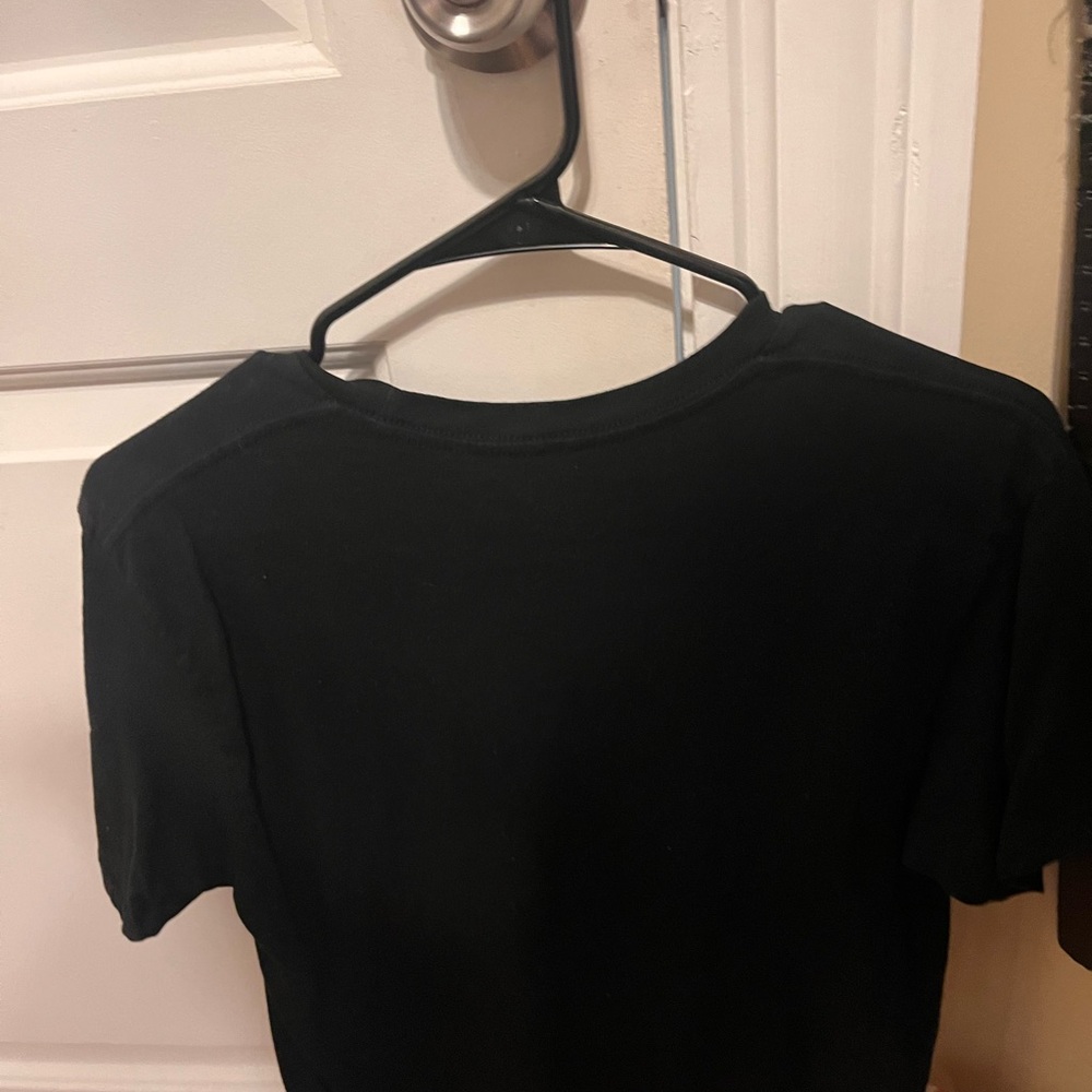 Hot Topic Black Tee with Green and Pink Graphic - Picture 2 of 2